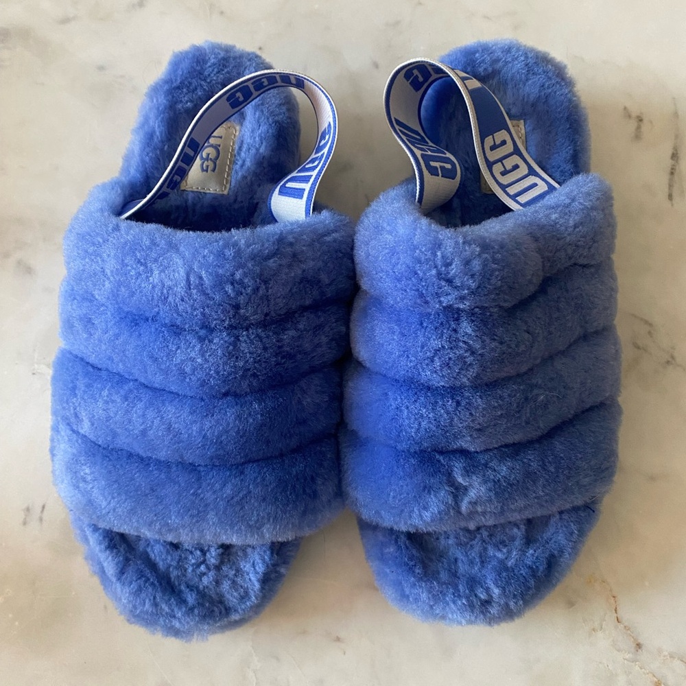 UGG Womens Fluffy Blue Slippers